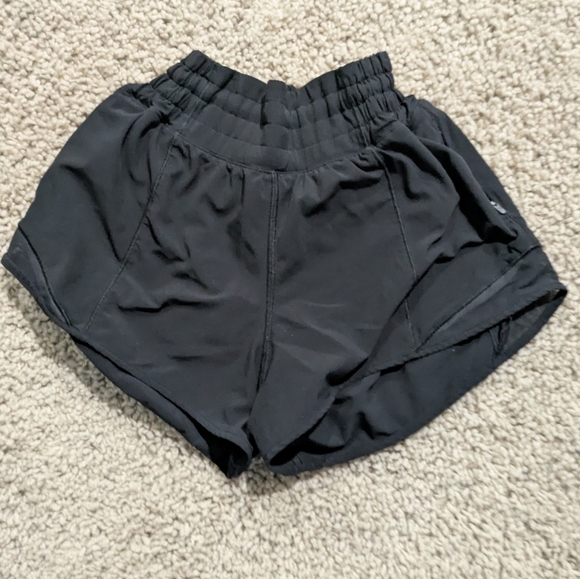 lululemon athletica Kids Black Shorts - Picture 1 of 3